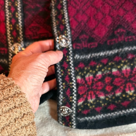 Vintage Eagles Eye Wool Fair Isle Style Sweater knit cardigan Heart Buttons S - Picture 7 of 11
